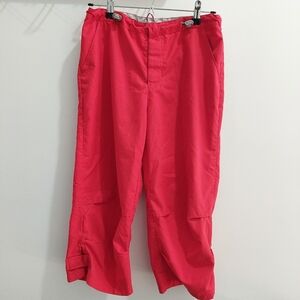 Old Navy Size 4 Cherry Red Capris